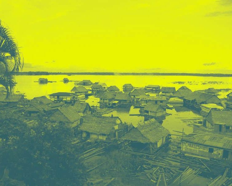 Amazonas_floating_village,_Iquitos,_Photo_by_Sascha_Grabow